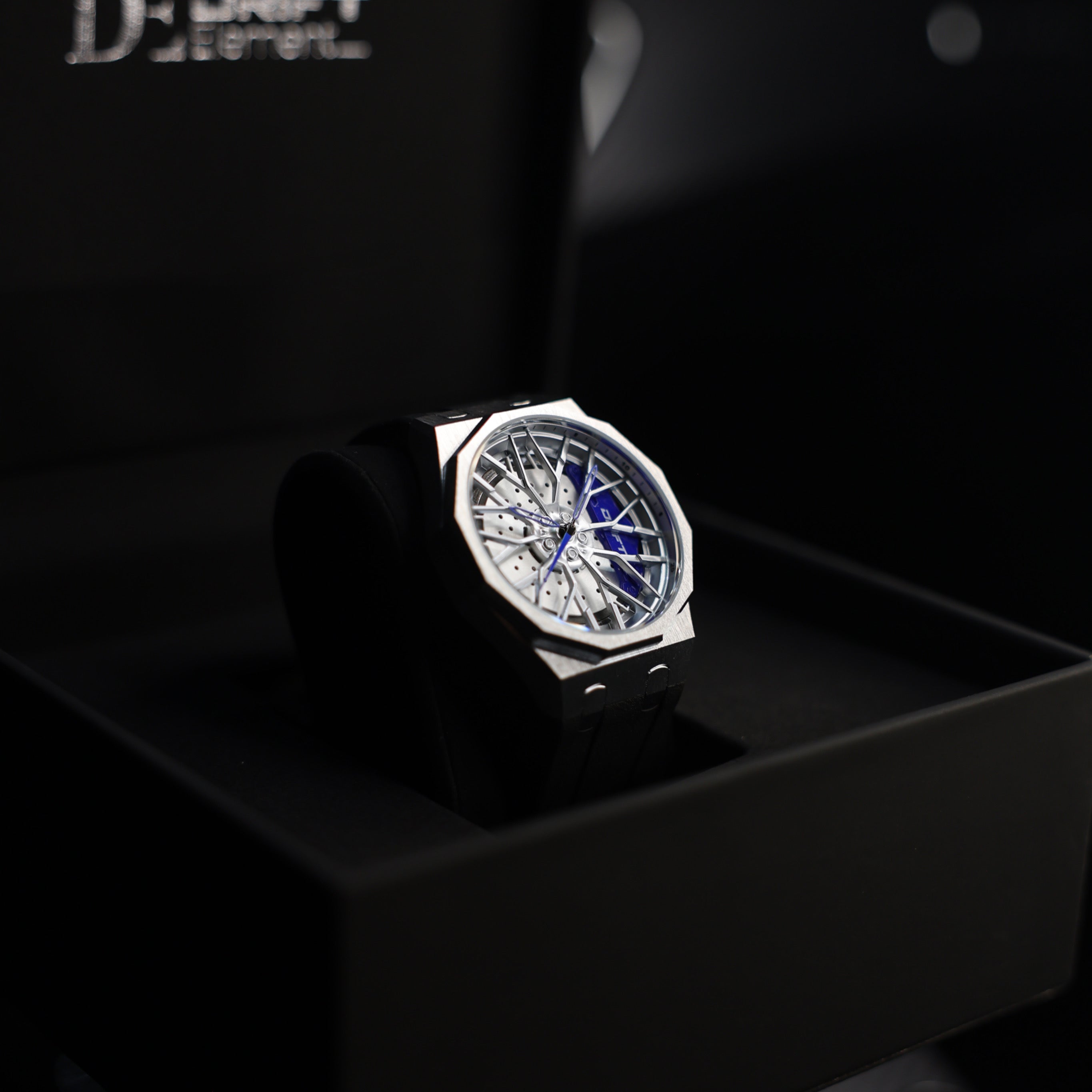 Dodecadon Motorsport Felgenuhr Silber