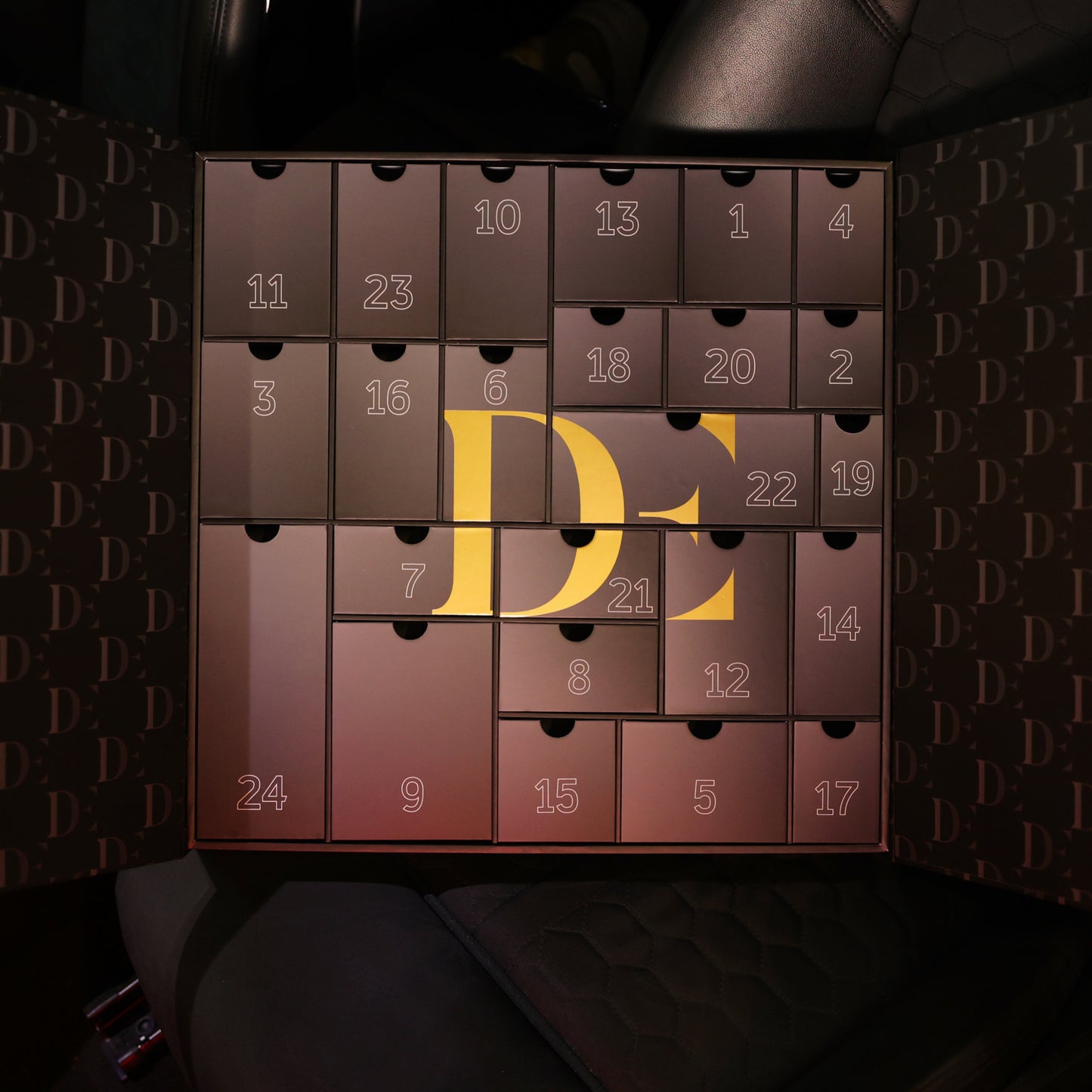 Advent Calendar Swiss Mystery
