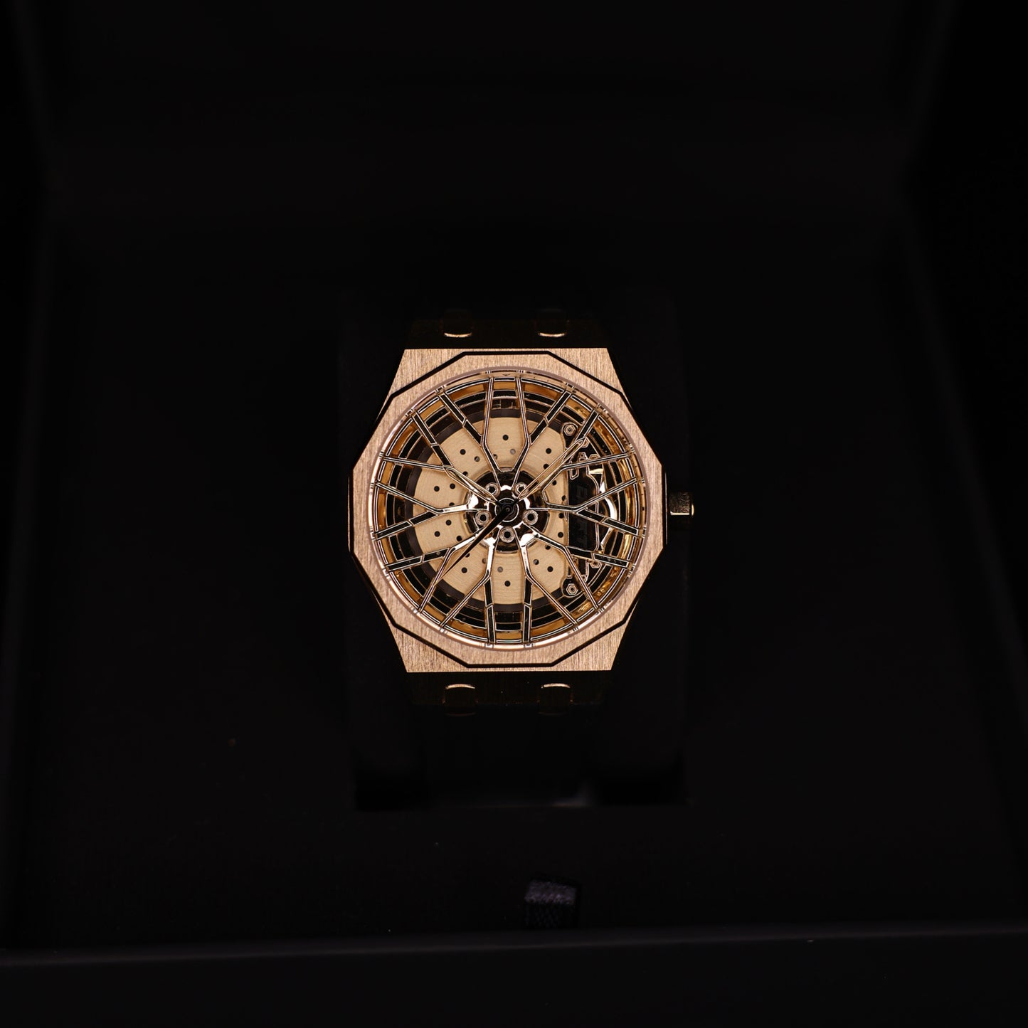 Dodecadon Motorsport Felgenuhr Gold