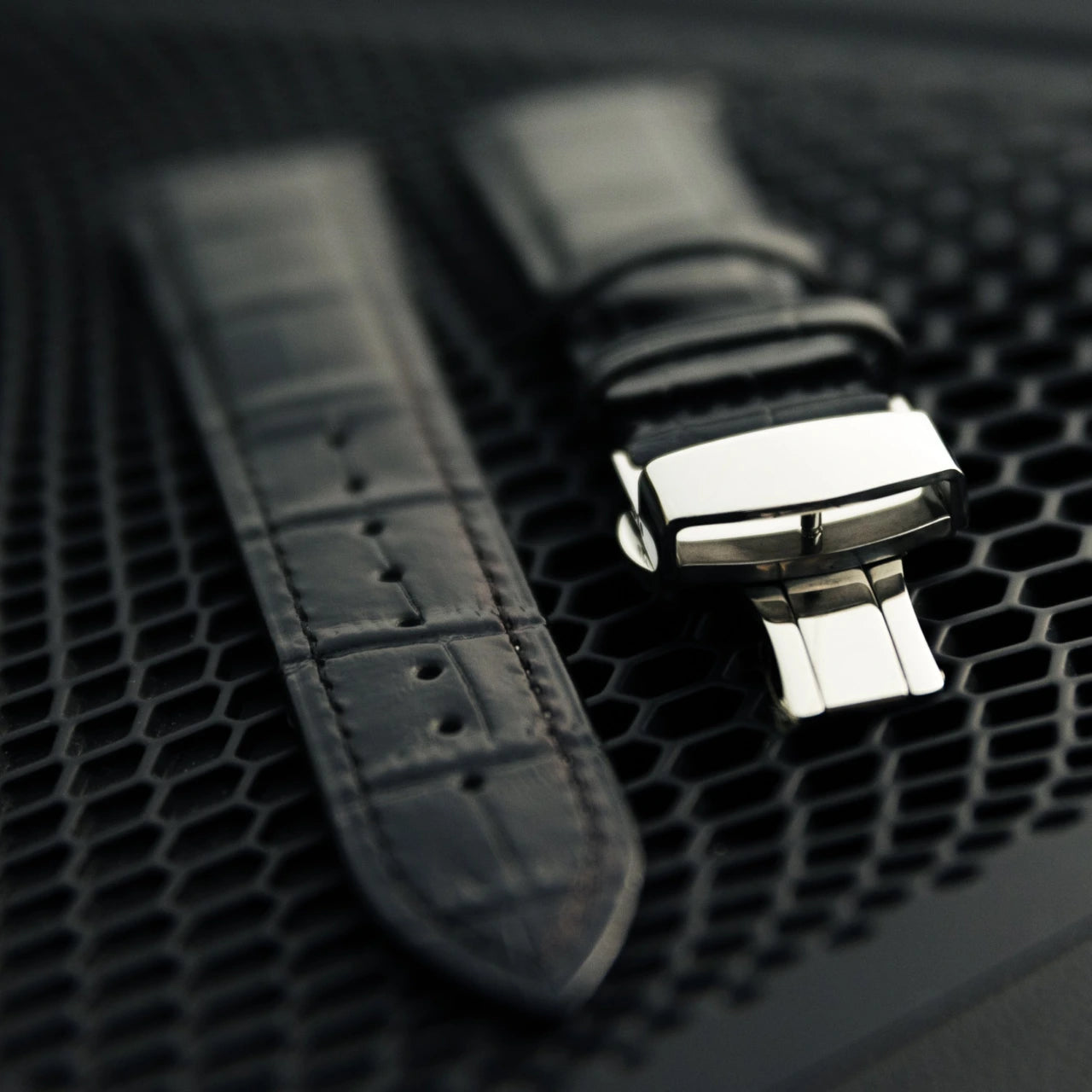 Leather Bracelet Black - DriftElement