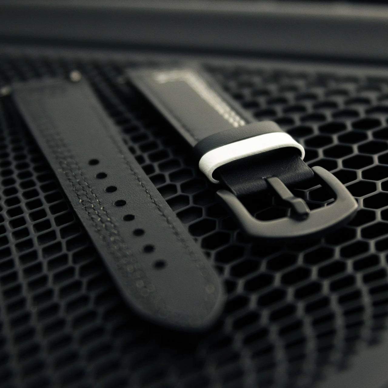 Leather Bracelet Black – White - DriftElement