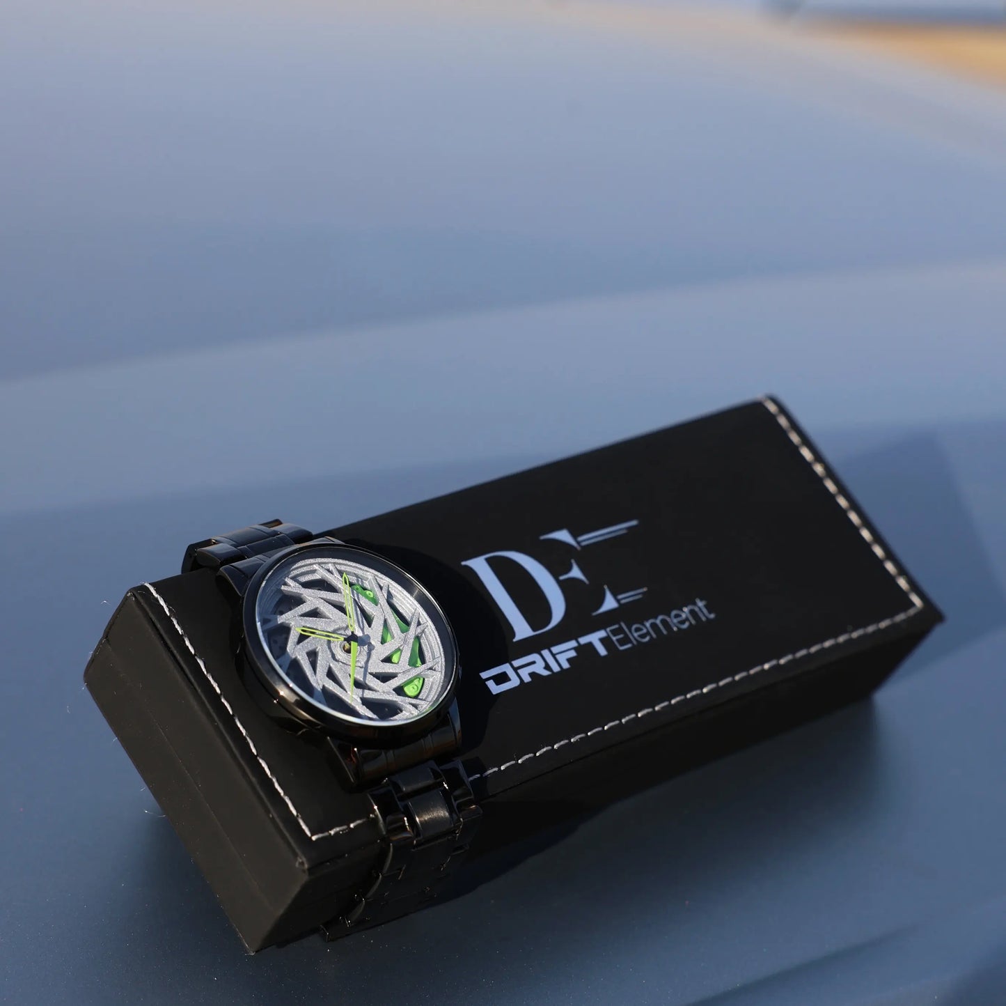 Indulge in luxury with our Rotor Edition watch, accentuated by the distinctive Driftelement Rimwatch.