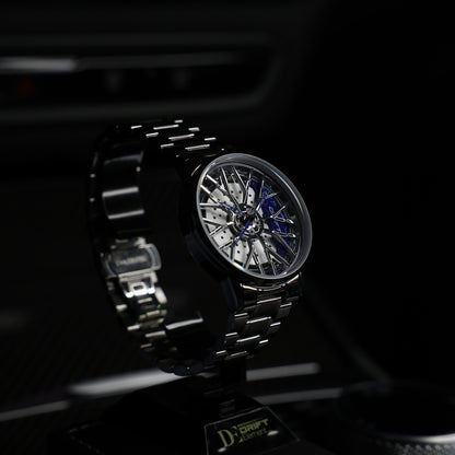 Motorsport Silber Blau Felgenuhr